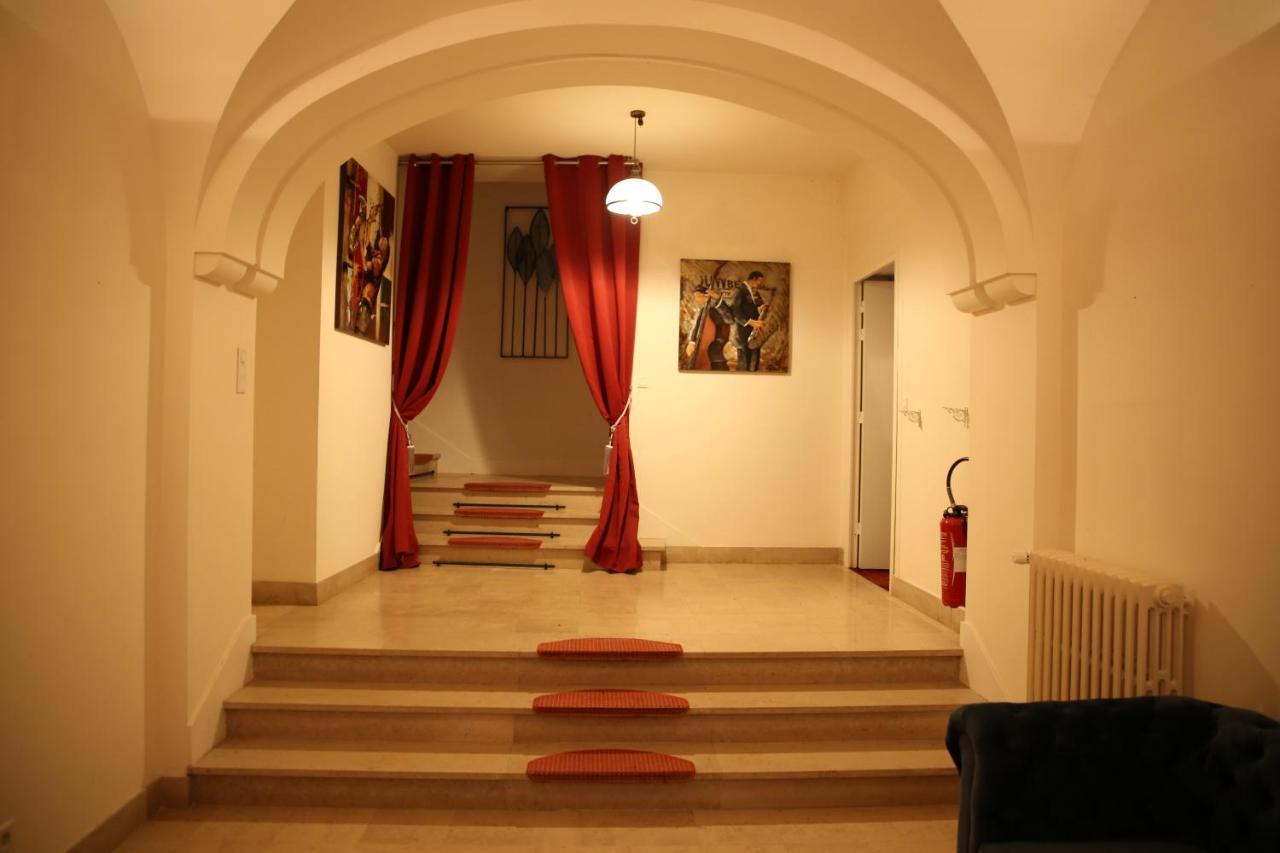 Bed & Breakfast Aux Portes Du Chateau